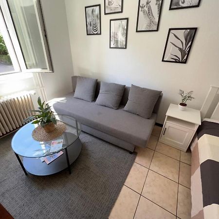 Appt 4 Recientemente Renovado Apartment Lausanne Exterior photo